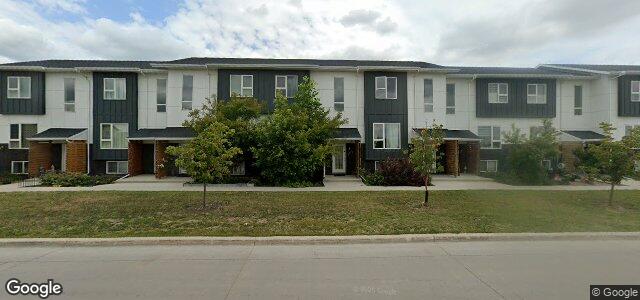 131 Old Commonwealth Path（加拿大曼尼托巴省溫尼伯市）房屋照片