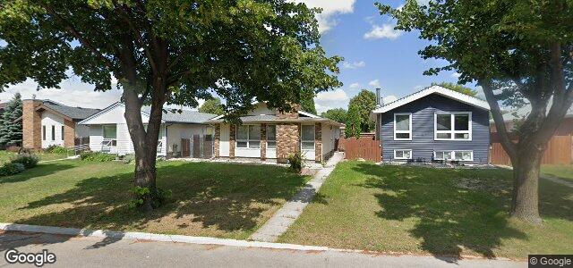 15 Jonathan Crescent（加拿大曼尼托巴省溫尼伯市）房屋照片