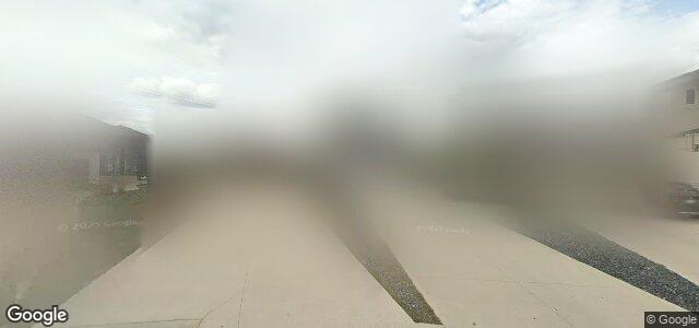 203 Singh Trail（加拿大曼尼托巴省溫尼伯市）房屋照片