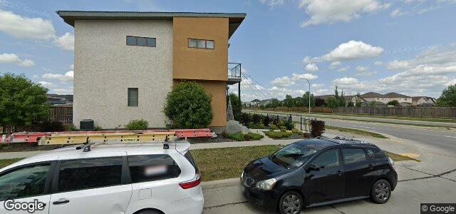 210 Dr. Jose Rizal Way（加拿大曼尼托巴省溫尼伯市）房屋照片