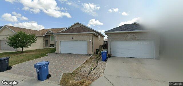 Larawan ng 2527 King Edward Street sa Winnipeg, Manitoba