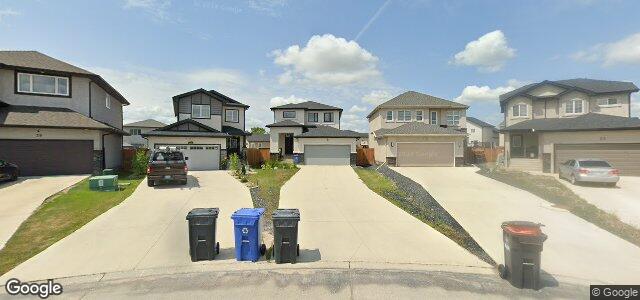 31 Bloomfield Path（加拿大曼尼托巴省溫尼伯市）房屋照片