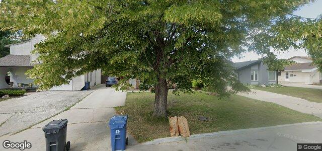 43 Valewood Crescent（加拿大曼尼托巴省溫尼伯市）房屋照片