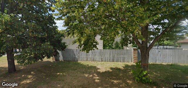 74 Mount Auburn Bay（加拿大曼尼托巴省溫尼伯市）房屋照片