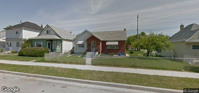 Photo of 557 Polson Avenue in Winnipeg, Manitoba