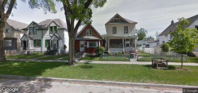 Photo of 569 Bannerman Avenue in Winnipeg, Manitoba