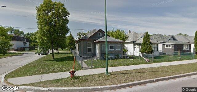 Larawan ng 602 Polson Avenue sa Winnipeg, Manitoba