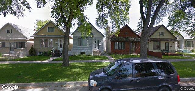 Photo of 649 Bannerman Avenue in Winnipeg, Manitoba