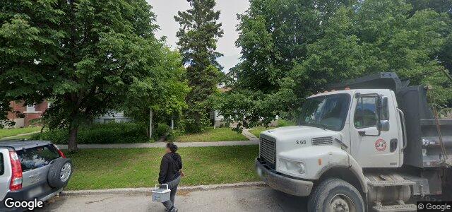 671 Church Avenue（加拿大曼尼托巴省溫尼伯市）房屋照片