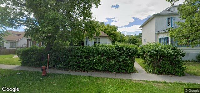 690 Church Avenue（加拿大曼尼托巴省溫尼伯市）房屋照片