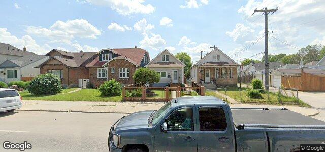 692 Mountain Avenue（加拿大曼尼托巴省溫尼伯市）房屋照片