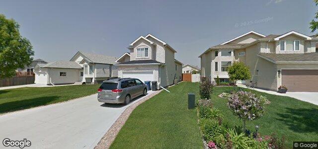 104 Pauline Boutal Crescent（加拿大曼尼托巴省溫尼伯市）房屋照片