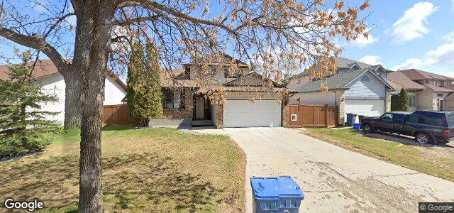 105 Peres Oblats Drive（加拿大曼尼托巴省溫尼伯市）房屋照片