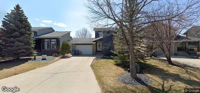 105 Surfside Crescent（加拿大曼尼托巴省溫尼伯市）房屋照片