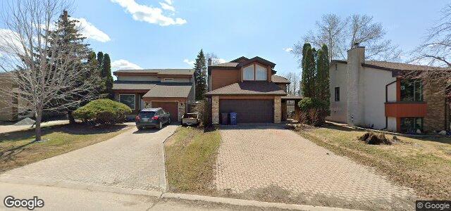 107 Charbonneau Crescent（加拿大曼尼托巴省溫尼伯市）房屋照片