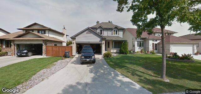 Larawan ng 111 Peres Oblats Drive sa Winnipeg, Manitoba
