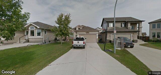 114 Sabourin Place（加拿大曼尼托巴省溫尼伯市）房屋照片