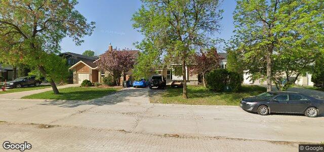 Photo of 128 De La Seigneurie Boulevard in Winnipeg, Manitoba