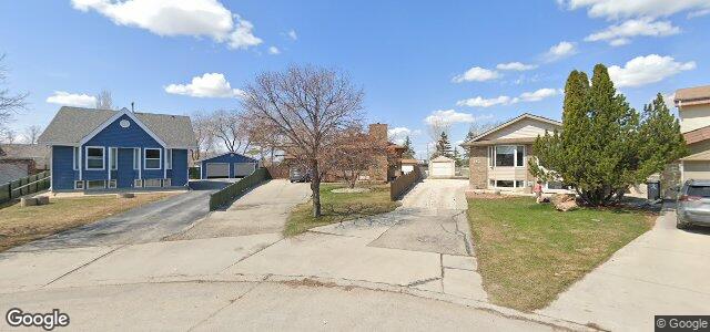 146 Charbonneau Crescent（加拿大曼尼托巴省溫尼伯市）房屋照片