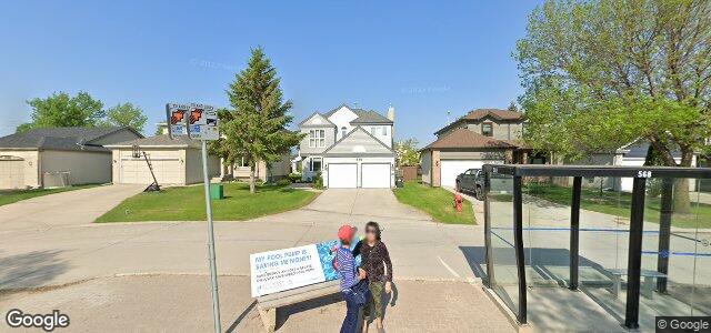 Photo of 220 De La Seigneurie Boulevard in Winnipeg, Manitoba