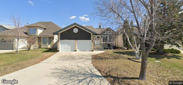 40 Surfside Crescent（加拿大曼尼托巴省溫尼伯市）房屋照片