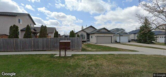 452 Island Shore Boulevard（加拿大曼尼托巴省溫尼伯市）房屋照片