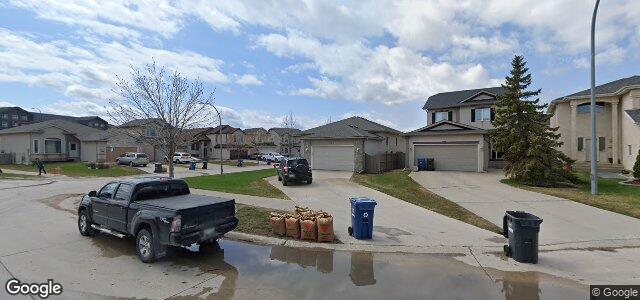 496 De La Seigneurie Boulevard（加拿大曼尼托巴省溫尼伯市）房屋照片