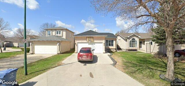 Photo of 59 Mckall Bay in Winnipeg, Manitoba