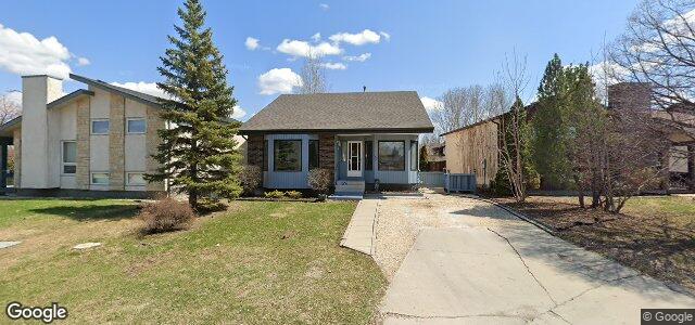 66 Charbonneau Crescent（加拿大曼尼托巴省溫尼伯市）房屋照片