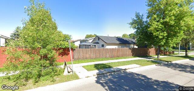 7 Charbonneau Crescent（加拿大曼尼托巴省溫尼伯市）房屋照片