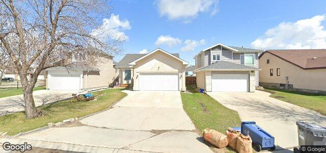 8 Mckall Bay（加拿大曼尼托巴省溫尼伯市）房屋照片