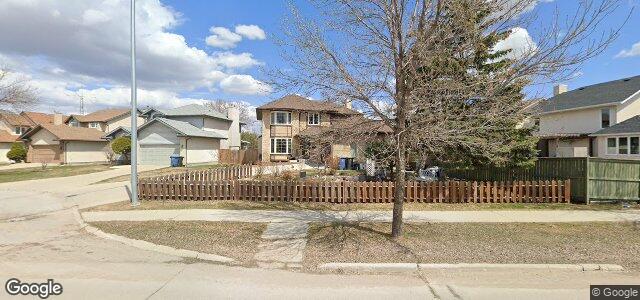 99 De La Seigneurie Boulevard（加拿大曼尼托巴省溫尼伯市）房屋照片