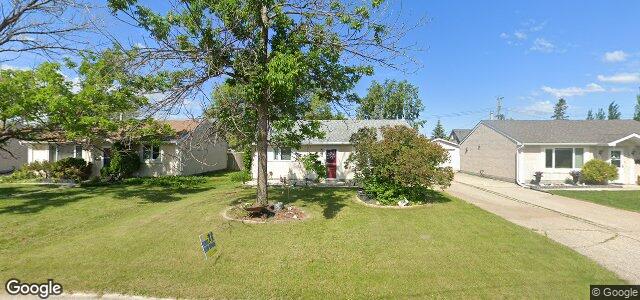 100 Bourkewood Place（加拿大曼尼托巴省溫尼伯市）房屋照片