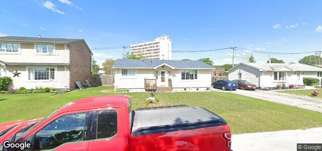 102 Braintree Crescent（加拿大曼尼托巴省溫尼伯市）房屋照片