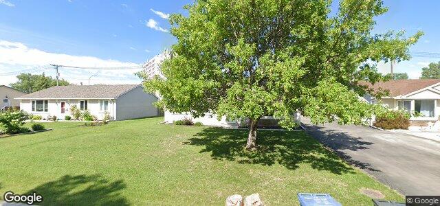 118 Braintree Crescent（加拿大曼尼托巴省溫尼伯市）房屋照片