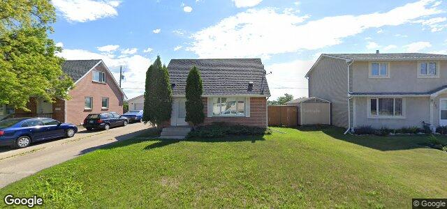 135 Bourkewood Place（加拿大曼尼托巴省溫尼伯市）房屋照片