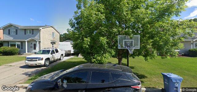 151 Braintree Crescent（加拿大曼尼托巴省溫尼伯市）房屋照片