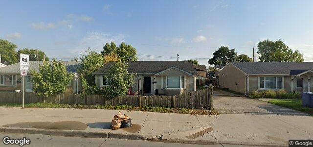 2223 Ness Avenue（加拿大曼尼托巴省溫尼伯市）房屋照片