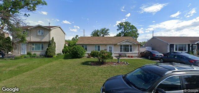 Photo of 27 Jameswood Drive in Winnipeg, Manitoba