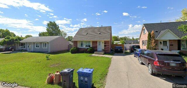 30 Bourkewood Place（加拿大曼尼托巴省溫尼伯市）房屋照片