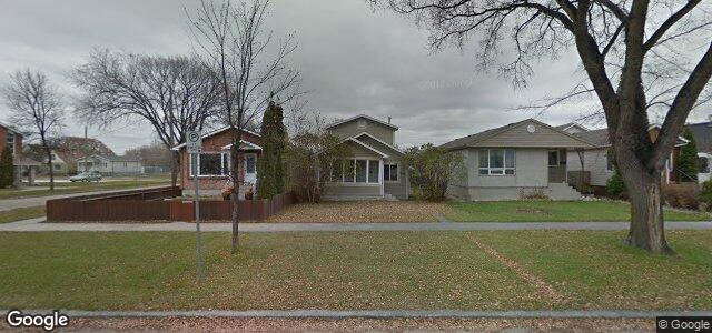 245 Burrin Avenue（加拿大曼尼托巴省溫尼伯市）房屋照片