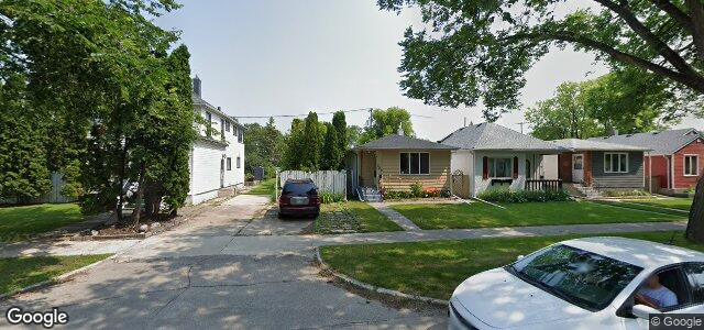 327 Semple Avenue（加拿大曼尼托巴省溫尼伯市）房屋照片