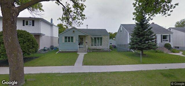 Larawan ng 366 Seven Oaks Avenue sa Winnipeg, Manitoba