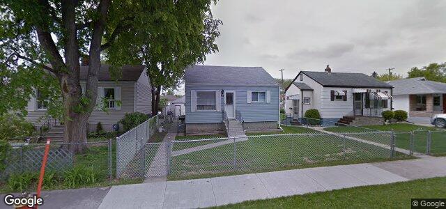 384 Kilbride Avenue（加拿大曼尼托巴省溫尼伯市）房屋照片