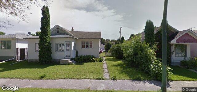 Larawan ng 446 Kilbride Avenue sa Winnipeg, Manitoba
