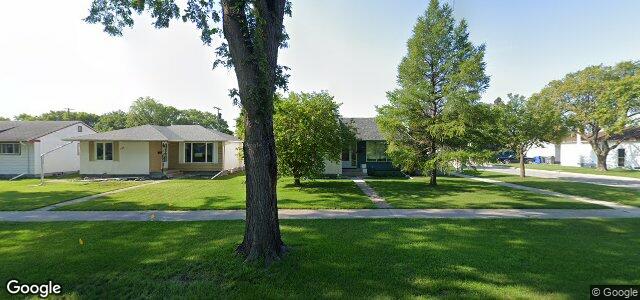 512 Burrin Avenue（加拿大曼尼托巴省溫尼伯市）房屋照片