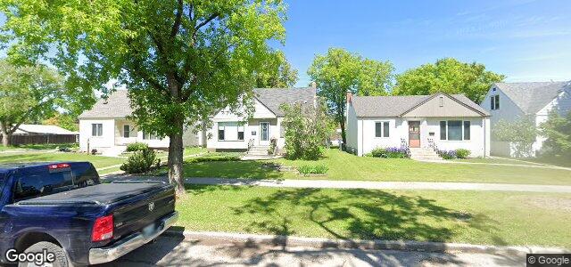 561 Smithfield Avenue（加拿大曼尼托巴省溫尼伯市）房屋照片