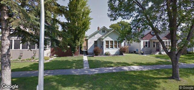 Larawan ng 111 Whittier Avenue E sa Winnipeg, Manitoba