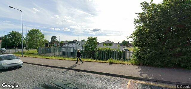 Photo of 412 Victoria Avenue E in Winnipeg, Manitoba