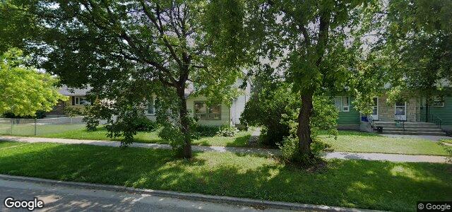 422 Whittier Avenue E（加拿大曼尼托巴省溫尼伯市）房屋照片